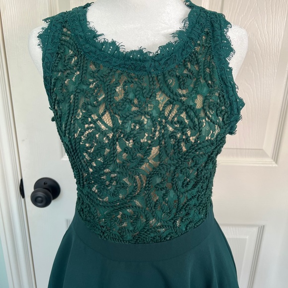 Romeo & Juliet Emerald Couture Green Sleeveless Dress Size L - Picture 2 of 9